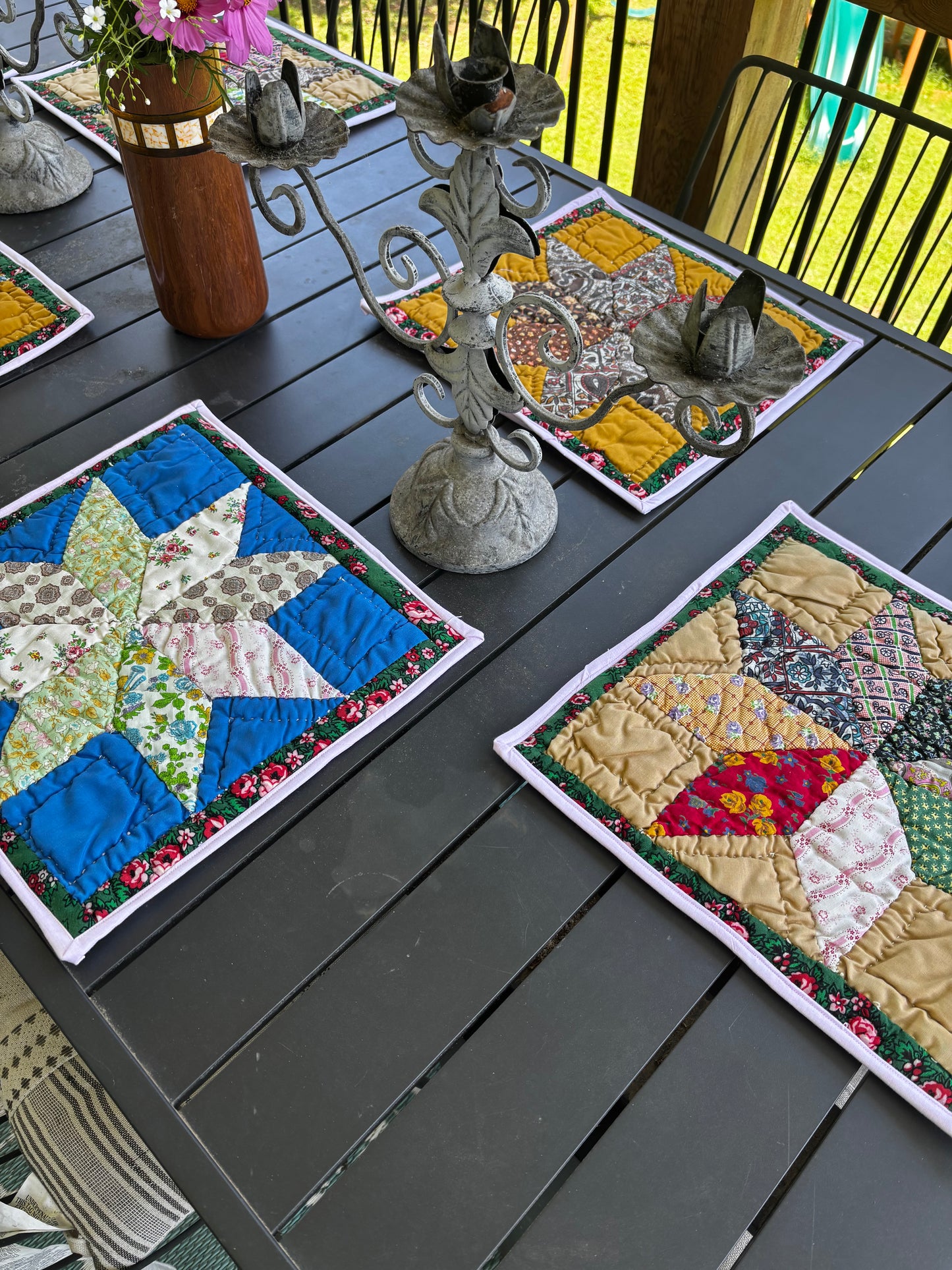 Set of 6 - Vintage Placemats