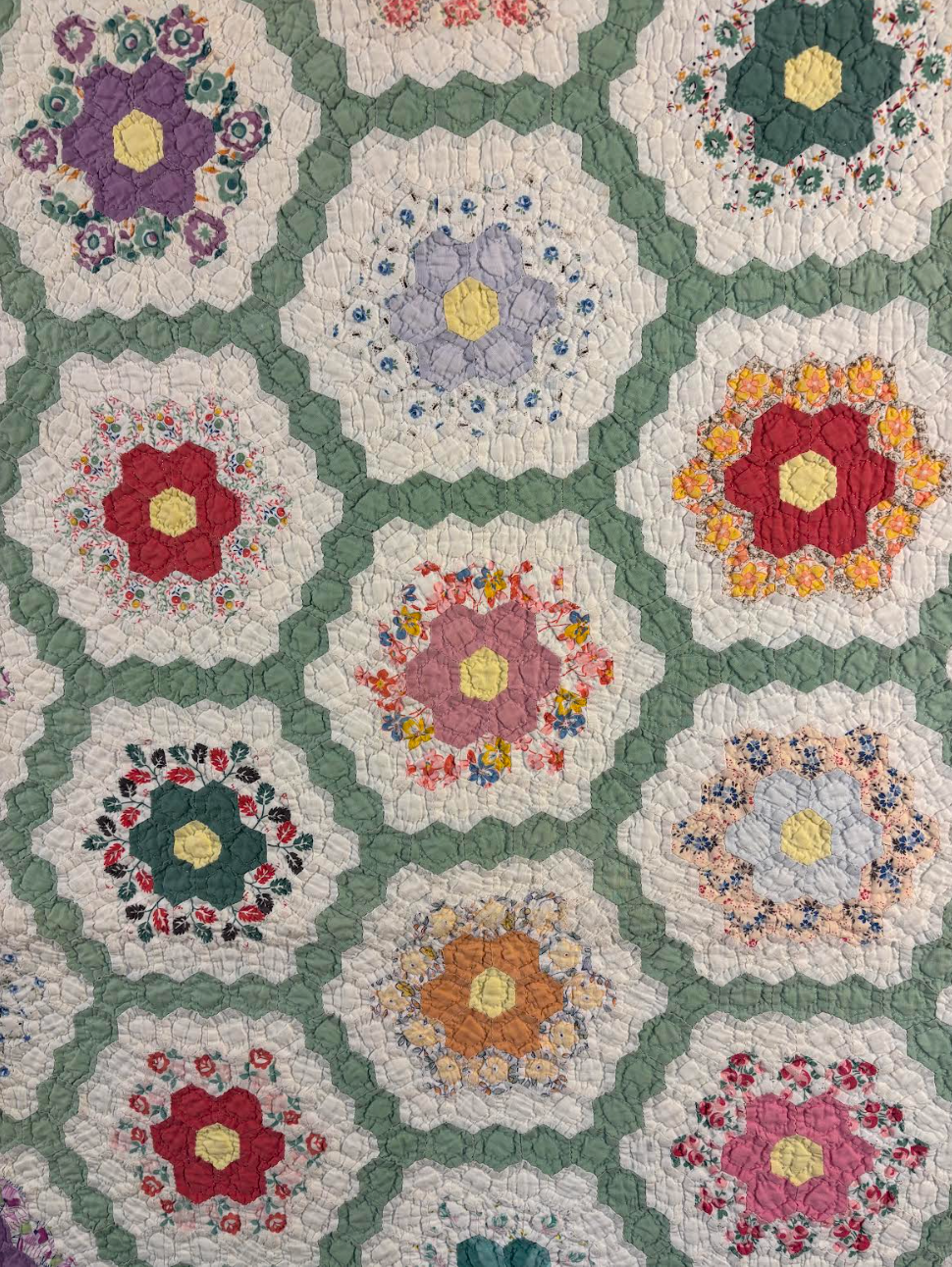 Available Quilt - Grandmother's Flower Garden